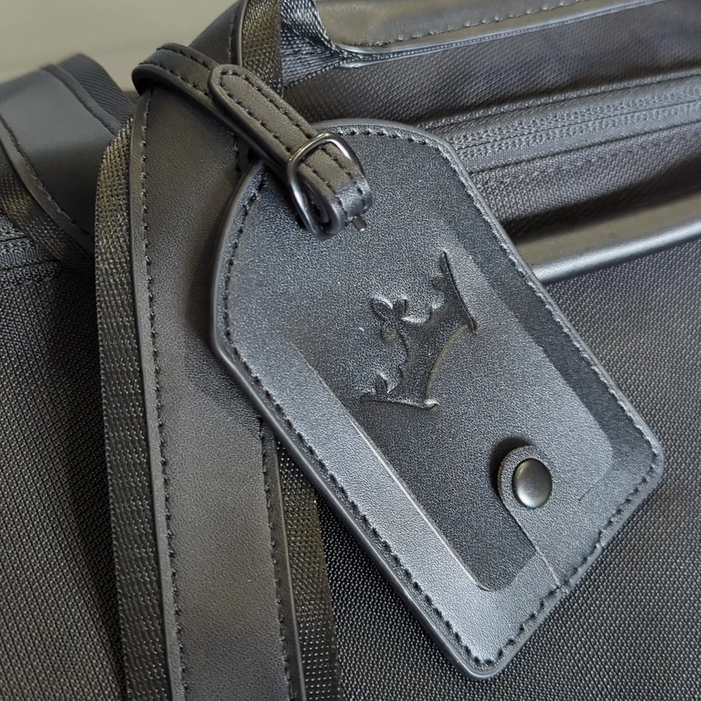 NWOT Draftkings DK Logo Men's Black Expandable Multi Compartment Travel Tote